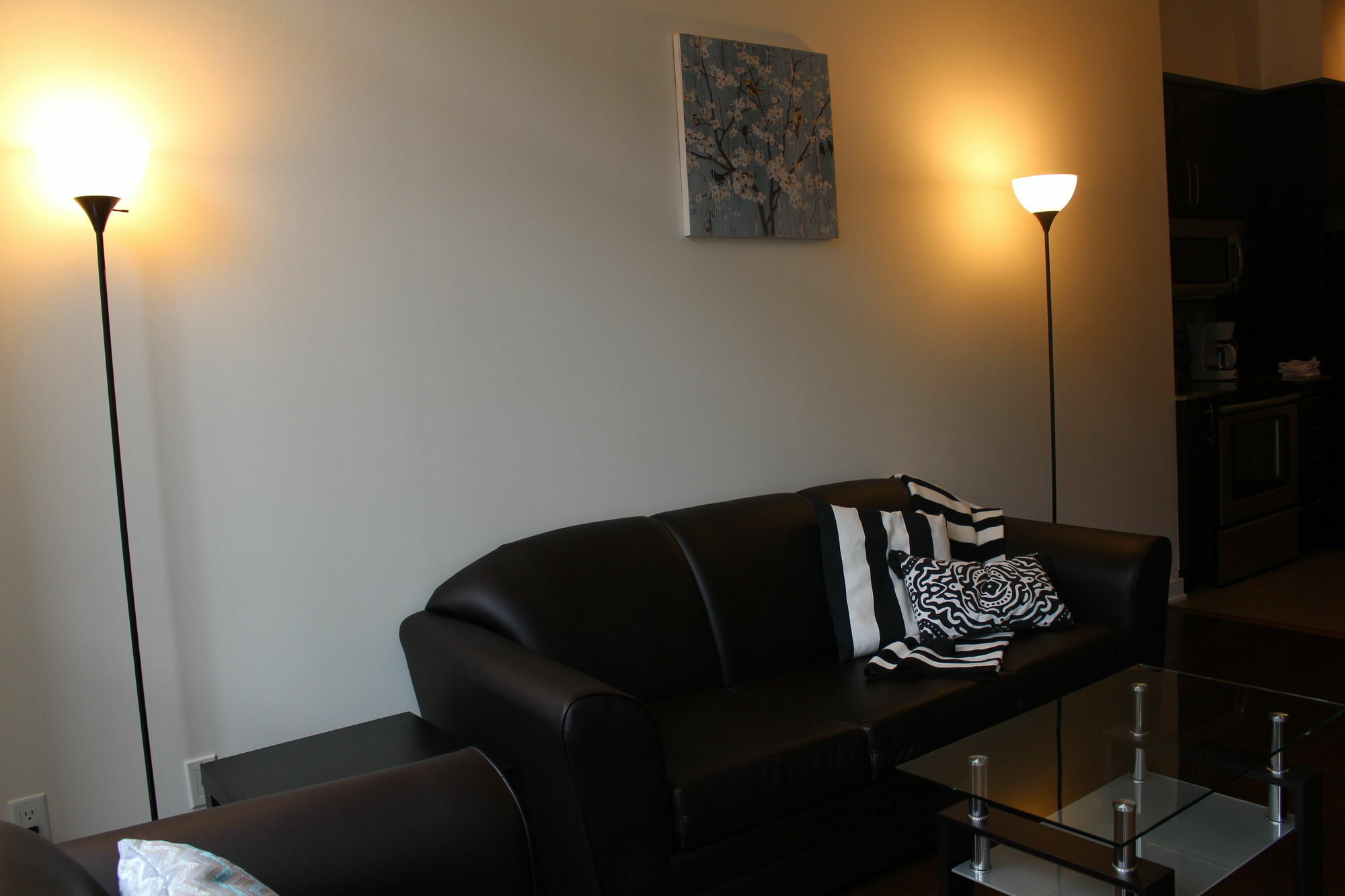 Custom Luxury Suite - By Elite Suites Mississauga Exteriör bild